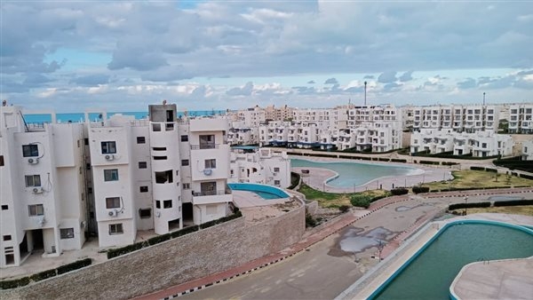 شريف فتحي: 30% زيادة في الأسعار السياحية والطلب على الساحل الشمالي يتجاوز الطاقة الفندقية