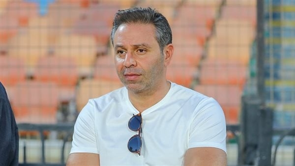 حازم إمام يعلن انتهاء دوره في الزمالك