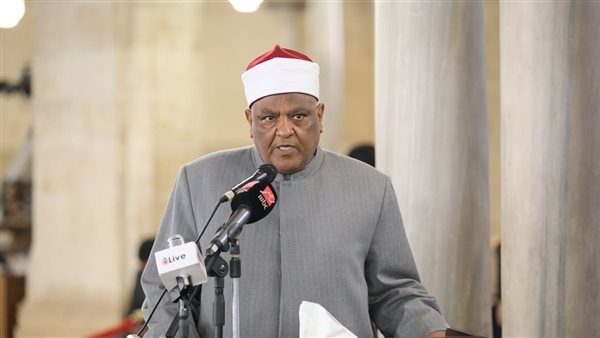 هل تسأل العريانة عن نيتها؟ شومان يوضح موقف الشرع من الحجاب بعد رد الهلالي المثير للجدل