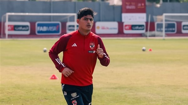 ثنائي الأهلي الأجنبي يقتربان من زد