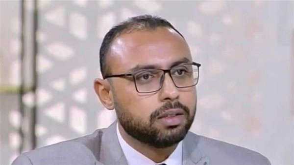 خبير اقتصادي يحذر: موجة تضخمية جديدة تضرب السلع والخدمات تأثرا بزيادة أسعار المحروقات