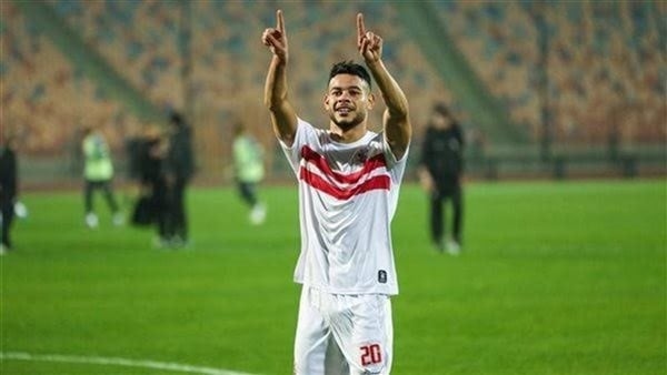 4 عروض تحسم مصير دونجا مع الزمالك