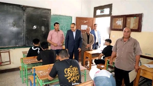أخبار مصر اليوم، اتجاه لرفض مقترح إجراء امتحانات الثانوية العامة 2025 بالجامعات.. محاولة انتحار شاب من أعلى الجامع الأزهر والأمن ينقذه.. تحذير من الشبورة الكثيفة على هذه الطرق غدا