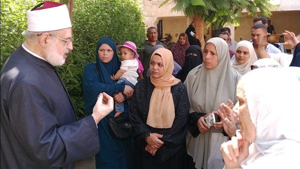 ترقب وقلق، لحظة دخول طلاب الثانوية الأزهرية لجان امتحان مادة القرآن الكريم