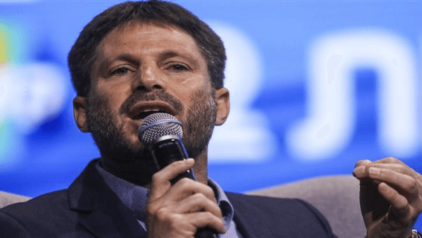 سموتريتش: لا يمكن الاستمرار في الحرب إلى الأبد