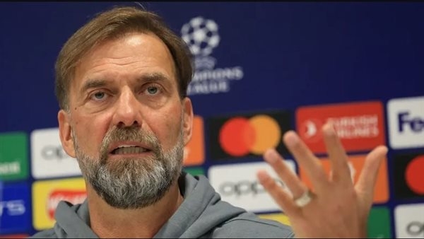 هل يتولى كلوب تدريب روما الإيطالي؟