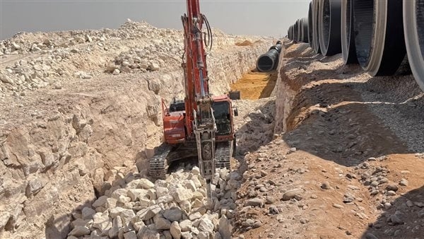تنفيذ خطين للمياه بالشروق لضمان استمرارية الخدمة