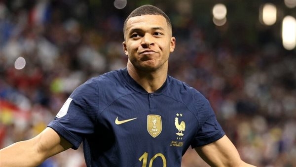 مبابي في مرمى الانتقادات بعد عودته لمنتخب فرنسا