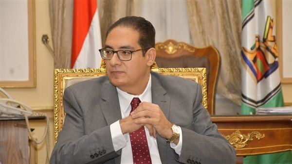بعد جدل الساعات المعتمدة، رئيس جامعة القاهرة يكشف لـ فيتو نظام الدراسة بـ«الجامعة الأهلية»