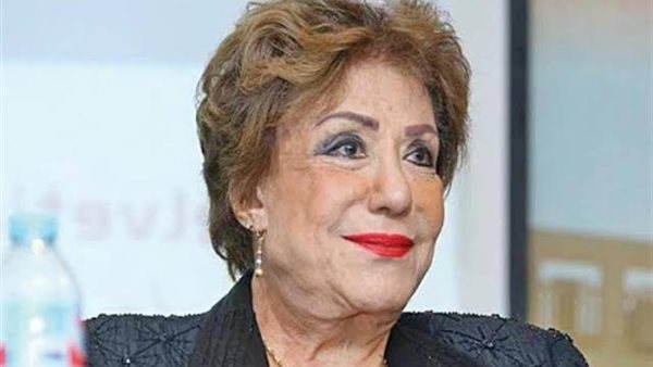 وداعًا سميحة أيوب.. ولدت في شبرا.. تولت مناصب قيادية في المسرح.. تألقت في الدراما التليفزيونية و"تيتة رهيبة" أعادها للسينما بعد انقطاع.. وهذه تفاصيل لقائها بالرئيس