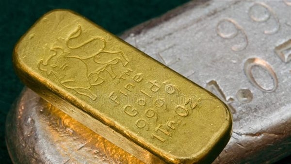 الجرام بـ 5880 جنيها، تراجع أسعار سبائك الذهب بختام تعاملات اليوم الأحد