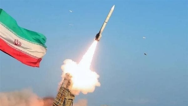 مصادر إيرانية: الحرب ستطول القواعد الأمريكية بالمنطقة
