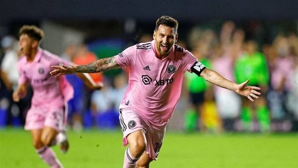 بذكرياته مع برشلونة، شاهد هدف ميسي الرائع في شباك تورنتو بالدوري الأمريكي