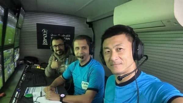 محمود عاشور حكما للفيديو بمباراة العين الإماراتي والوداد المغربي بكأس العالم للأندية