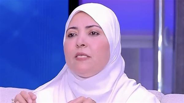 عالمة أزهرية تحذر من مظاهر سلبية بين الفتيات في صلاة العيد