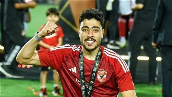 كشف حساب أكرم توفيق مع الأهلي قبل مباراته الأخيرة بالقميص الأحمر