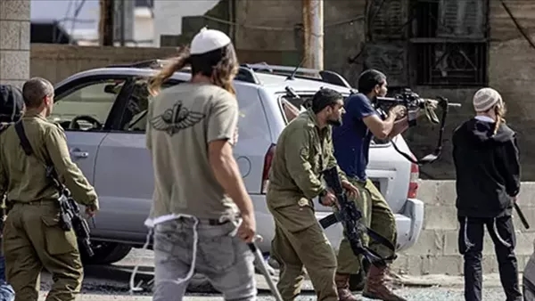 إعلام فلسطيني: مستوطنون إسرائيليون يهاجمون جنوب الخليل في الضفة الغربية