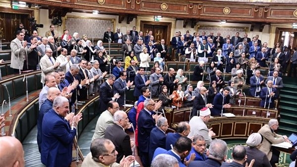 النواب يبدأ مناقشة تقريرين مشروعي قانوني للبحث عن البترول
