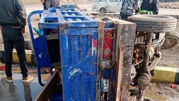 إصابة 5 أشخاص في حادث تصادم بالقنطرة غرب الإسماعيلية