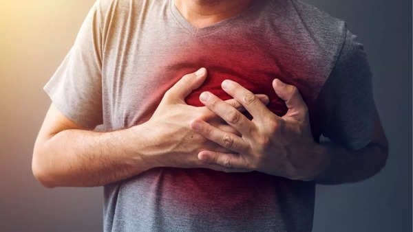 قد يؤدي للسكتة الدماغية، أعراض وطرق علاج اعتلال عضلة القلب