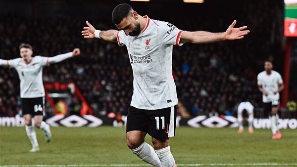 رقم تاريخي ينتظر محمد صلاح أمام توتنهام الليلة