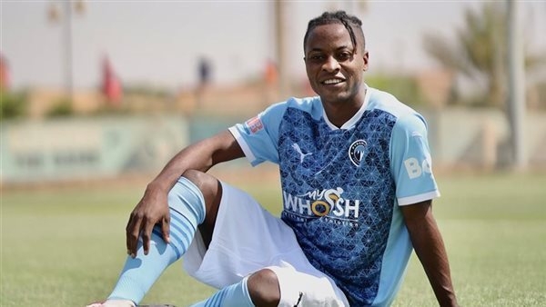 سر غياب إيجولا عن رحلة بيراميدز لمواجهة صن داونز