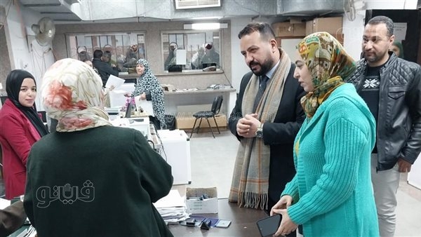 مدير التأمين الصحي ببني سويف يوجه بتنظيم دخول المنتفعين وتسهيل الإجراءات