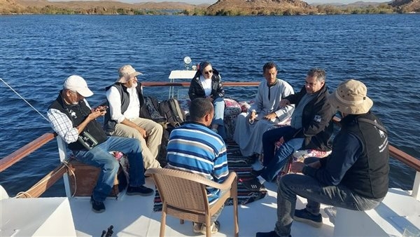 وفد من السياحة والآثار يناقش سبل تنشيط منتج السياحة البيئية