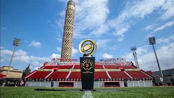 الأهلي يستعرض تواجد كأس العالم للأندية داخل المتحف المصري والأهرامات (فيديو)