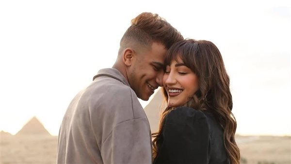 زوجة عصام صاصا تحتفل بخروجه من السجن