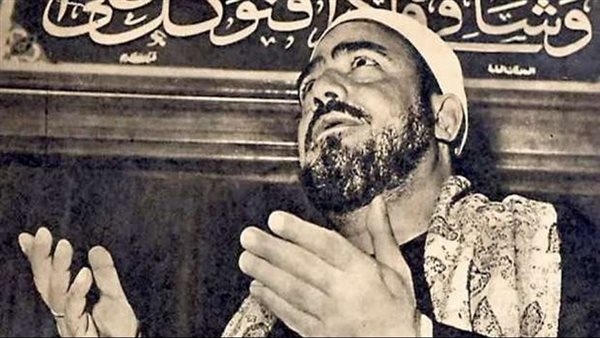 ذكرى رحيل عملاق الإنشاد الديني.. تأثره بالمدرسة النقشبدنية.. وقصة تعاونه مع بليغ حمدي في ابتهال 'مولاي إني ببابك' بعد تدخل السادات.. وسر وصيته الأخيرة (فيديو وصور)