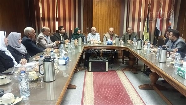 جامعة بني سويف تستضيف اجتماع اللجنة المناخية المصرية