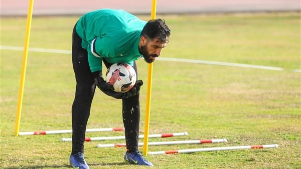 عصام ثروت يعود للمشاركة في التدريبات الجماعية لفريق المصري