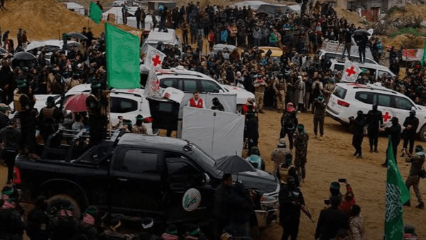 حماس: نطلق سراح 10 رهائن إسرائيليين ونسلم 18 جثة مقابل عدد من الأسرى الفلسطينيين
