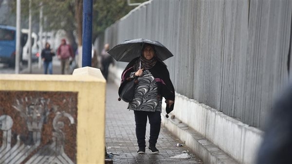 أمشير بطعم طوبة.. موجة شديدة البرودة تضرب البلاد.. القاهرة تسجل 16 درجة مئوية للعظمى.. اضطراب الملاحة بالبحر المتوسط.. أمطار متوسطة على شمال البلاد.. والأرصاد تنصح بارتداء الملابس الثقيلة