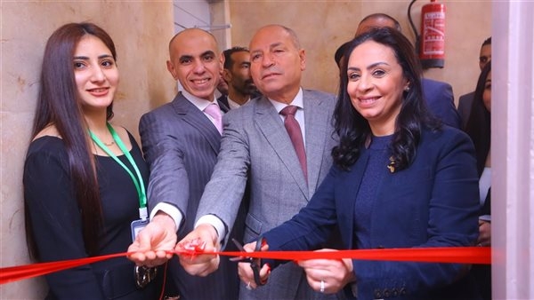 وزيرة التضامن ومحافظ القاهرة يفتتحان دار المغتربات بمجمع خدمات جمعية السيدة العذراء بشبرا