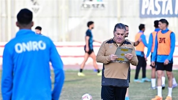 ننشر كواليس جلسة بيسيرو مع لاعبي الزمالك