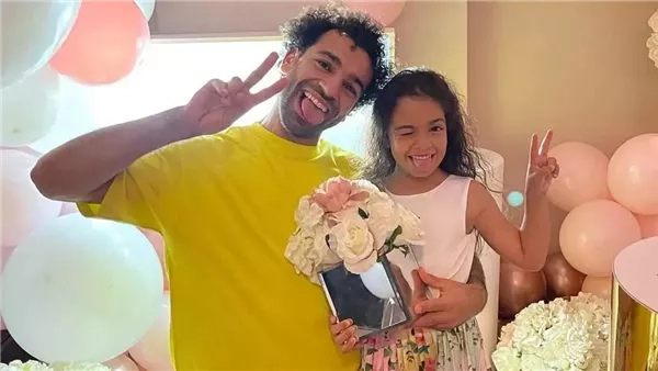 من جنون الكرة إلى عشق الدراما، تفاصيل مشاركة ابنة محمد صلاح في مسلسل كامل العدد (فيديو)