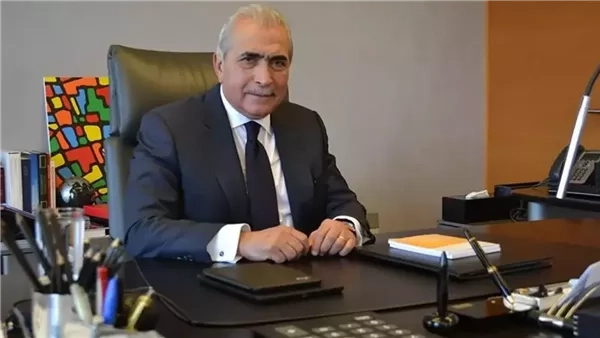 عمر مهنا: خروج الأموال الساخنة من مصر فرصة لخفض الفائدة وتشجيع الاستثمار والإنتاج