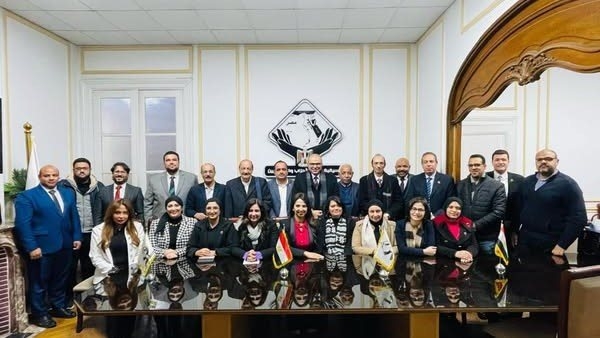 ندوة التنسيقية تطالب بضرورة تطبيق الحد الأدنى للأجور في القطاع الخاص
