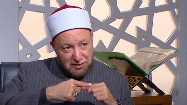 ما حكم اتفاق الزوجين على تأجيل الإنجاب؟ أمين الفتوى يفجر مفاجأة