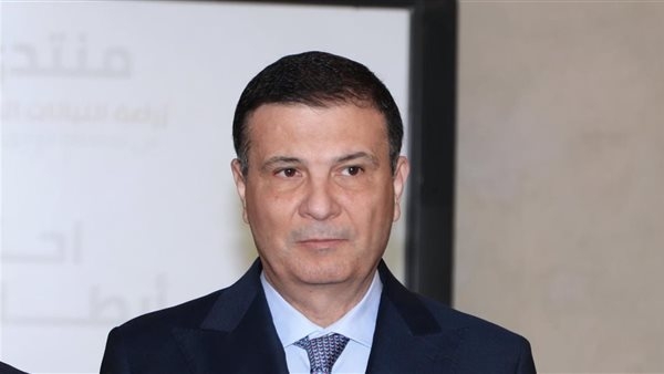 وزير الزراعة يصدر حركة تغييرات بمركز البحوث الزراعية