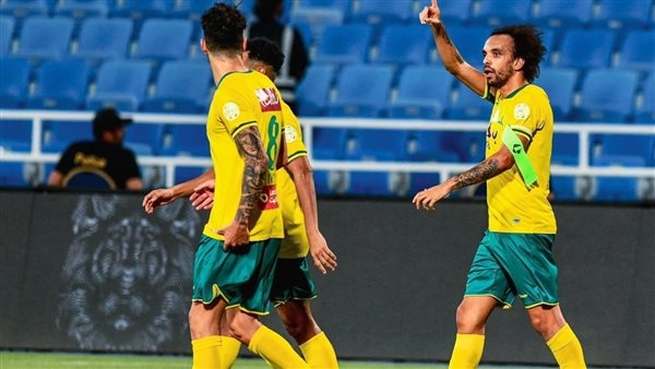 الدوري السعودي، الخليج يتقدم على الرياض بهدف في الشوط الأول