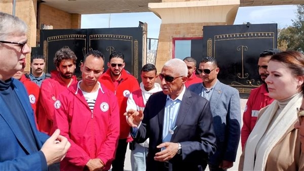 محافظ شمال سيناء والسفير الهولندي بالقاهرة يتفقدان معبر رفح