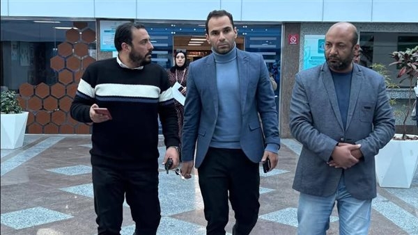رئيس فرع الرعاية الصحية بالإسماعيلية يجرى جولة مفاجئة بمركز 30 يونيو (صور)