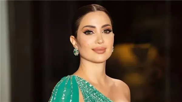 نسرين طافش تثير الجدل بإخفاء هوية زوجها "السري"