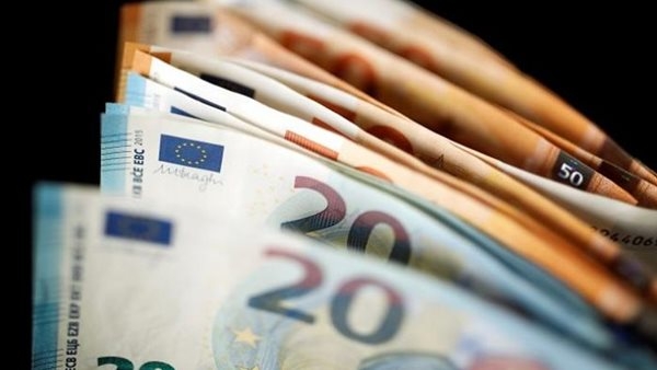 سعر صرف اليورو أمام الجنيه اليوم الثلاثاء 11 مارس 2025