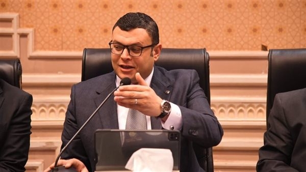 وزير الإسكان: إطلاق التيار الكهربائي لعمارات "سكن لكل المصريين" ببني سويف الجديدة