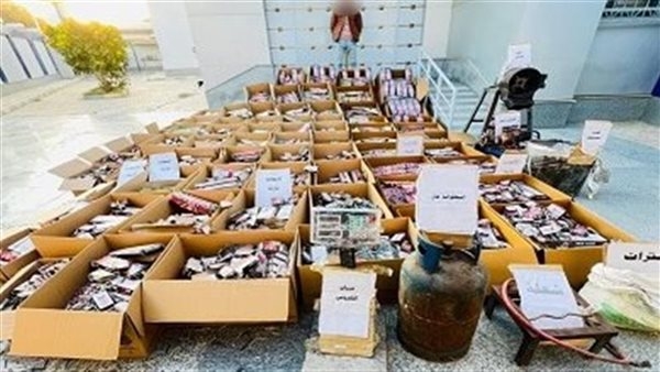 ضبط كمية كبيرة من الألعاب النارية خلال حملة في قنا