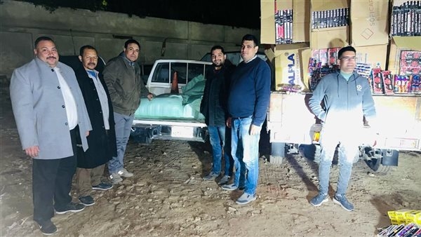 تموين الفيوم يتحفظ على سيارة ألعاب نارية